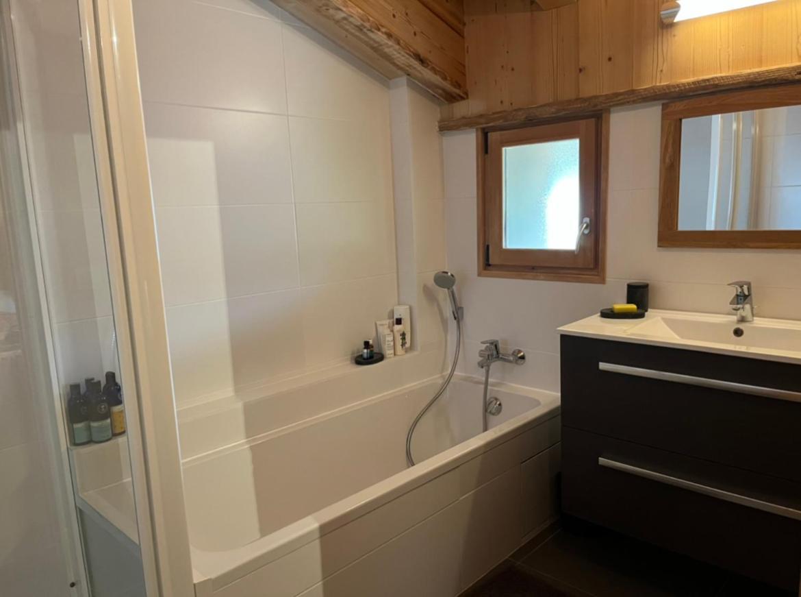 Le Chalet Du Cret - 8 Pers, Tout Confort Avec Jacuzzi Notre-Dame-de-Bellecombe Exterior photo